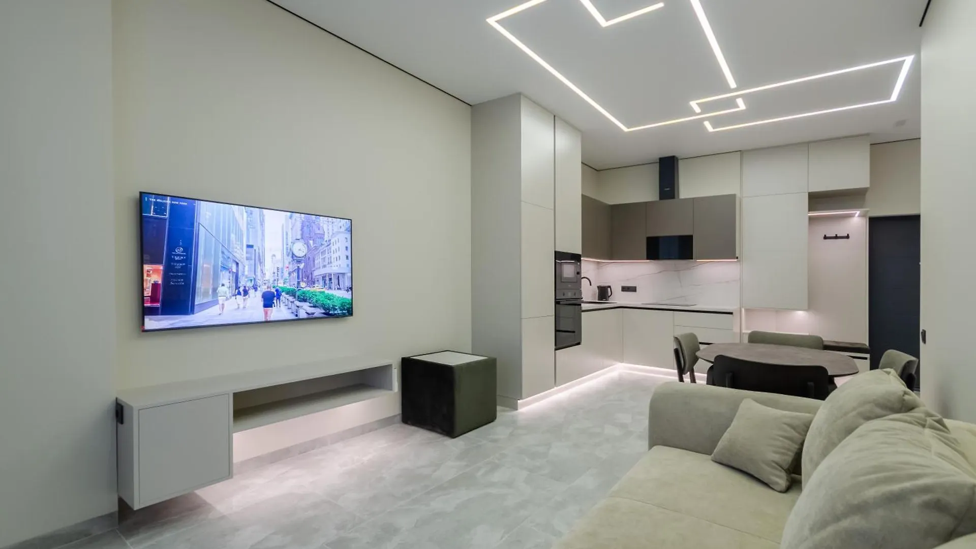 Petrovdom Apartments 33-413 In Rc Manhattan , Beresteiskyi 11 키예프